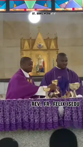 #catholic #holymass #priesthood #lent 