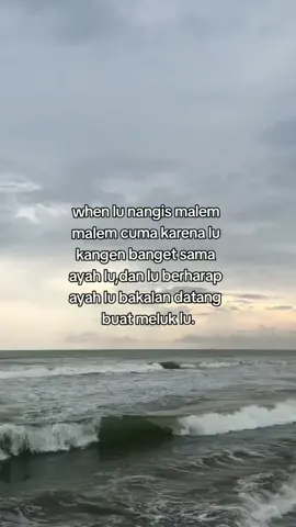 :pdhl udah beda alam💔🥀, miss you🥺  #kangenayah #kehilangansosokayah #anakyatim #berusahaikhlas #fypシ #fypシ゚viral #foryou #fypage #fyppppppppppppppppppppppp #fyppppppppppppppppppppppp #fyp 