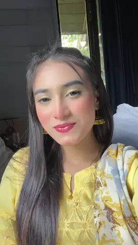 Eid e ki ki colour dress niyecho? 🤷‍♀️ #adrita💙 #lalsundoriym 