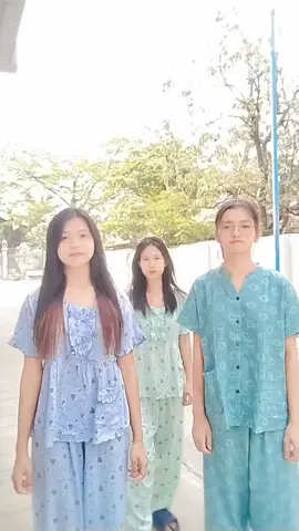 ကျီစားသလား 😅🤍#3ယောက်ပေါင်းလောင်းကျော် #team #မြင်ပါများပြီးချစ်ကျွမ်းဝင်အောင်လို့😜🤗 @👻 Julie👻 @Moon 