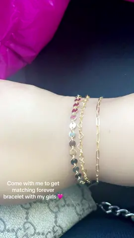 Girl Mom Things ⚡️🩷#foreverbracelet #momtok #girlmom #fyp #girlpower 