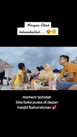 خَيْرُكُمْ خَيْرُكُمْ لأَهْلِهِ وَأَنَا خَيْرُكُمْ لأَهْلِى Sebaik-baik kalian adalah (suami) yang paling baik terhadap keluarganya dan aku adalah yang paling baik terhadap keluargaku. (HR. At-Tirmidzi) #fyp #happyfamily #anakrantau 