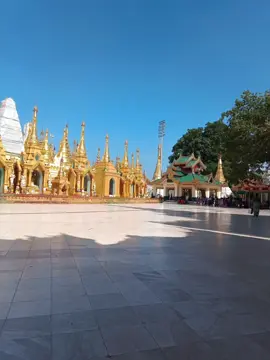 #အားလုံပျော်ရွှင်ချမ်းမြေ့ကြပါစေ 