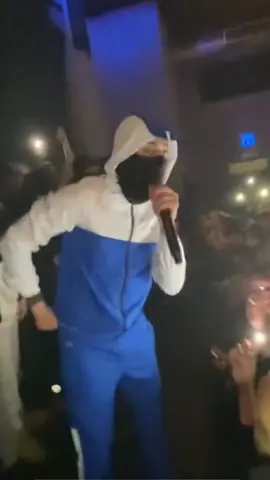 #simbalarue #simbalaruee #simbalarueedit #larue #laruelavraie #TN #videoclipe #live #concert #rapitaly #trapita #freedit #viraleedit #viral #foryou #foryoupage #fyp 