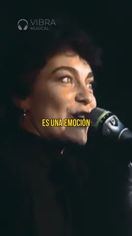 ✨Puntúa la canción del 1 al 10✨ #musica #letrasdecanciones #saraperchetiamo #ricchiepoveri #seraporqueteamo #vibramusical 