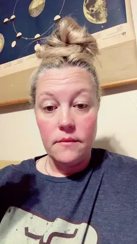 Just another solid morning review! I love love love my @Loveandpebble beauty pops! If you have been on the fence, here is your sign! #foryoupage #beautypops #loveandpebble #loveandpebbleglowmask #contentcreator #creator #fypシ #rodeomom #foryoupage❤️❤️ #tiktok #singlemom #ad 