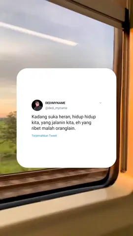 Yang sekolah tinggi siapa dirimu yang repot🤔🤬 Emang sih susah orang syirik mah senggol dong🐒💨 #quotes #pyf #janganlupabahagia #pejuangnafkah💪 #noteovt #sadstory #kehidupannyata 