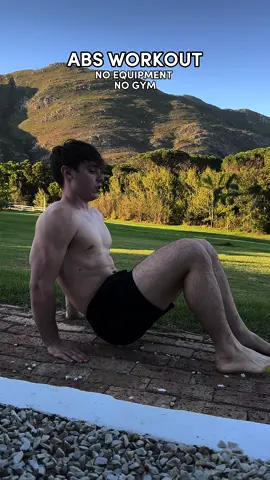 I’m literally in the middle of nowhere 🤣 #fyp #viral #abs 