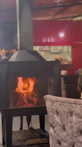 شو اخبارك قللي 🖤✨  #nawalelzoghbi #nawal_elzoghbi #sho_akhbark #نوال_الزغبي #نوال #شو_اخبارك #شو_اخبارك_قلي_بعدك_بتحنلي  @دندنة🤍✨ 