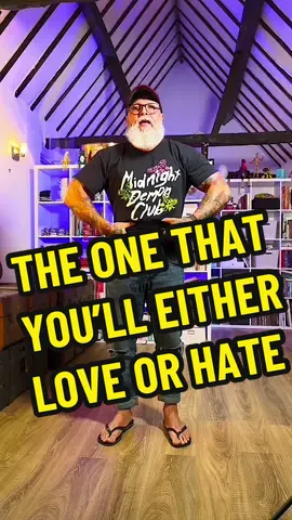 As you probably know, it takes a fair bit of editing to produce a floating TikTok and as that appears to be what people want from me right now. That’s what I’m producing. I’m also out for most of the day so have what I think is one of my nicest TikToks. You’ll have to get used to me adding tiny details to my videos (I’m not referring to my 🍆 either) so if you’re quick you might see them all in one go. Anyway, this is mainly what I do so hopefully you won’t all unfollow me for not posting the sane content that brought you here #mypetrolemotion #airdancing #styletransition #smoothtransition #toxic 