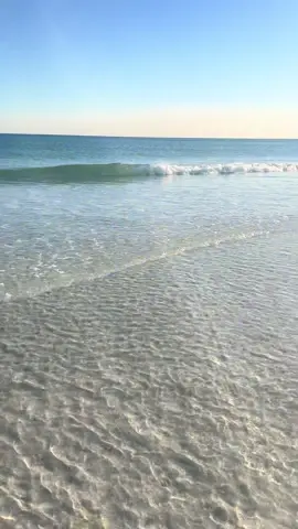 the best place to be 🏝️ #fypシ #fyp #beachvibes #beachday #beachlife #adventure #adventuretravel #exploretheworld #exploremore 