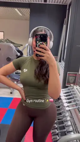 🏋️‍♀️🎧❤ #فنار_وبدران #اكسبلاور #ستوريات_حب #الشعب_الصيني_ماله_حل😂😂 