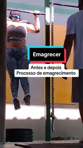 Nós temos a tendência de buscar motivação e algo além para iniciar uma mudança, mas o que me fez mudar de verdade, foi a disciplina. Era fazer o que tinha que ser feito, independentemente de motivação!   Treinar todo dia, fazer a dieta todo dia, respeitar a minha fome, parar de comer quando estava saciada. Isso não é segredo! . . #perderpeso #secabarriga #aquelagarota #motivação #emagrecercomsaude #emagrecerrapido #reeducaçãoalimentar #alimentacao #vidasaudavel #receitasparasecar30dias 