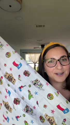 I can’t wait to wrap our Texas babe in this cutie blanket from @Little Hometown! Their designs are so stinking cute, and they have so many states and cities to choose from! 😍 #everybabyisamodel #littlehometown #babyswaddle #babymusthaves #babyshowergiftidea #texasbaby 
