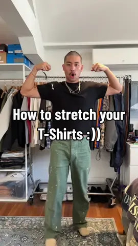 Long awaited highly anticipated video on how to stretch tshirts!!! #stretchingtshirts #fashion 