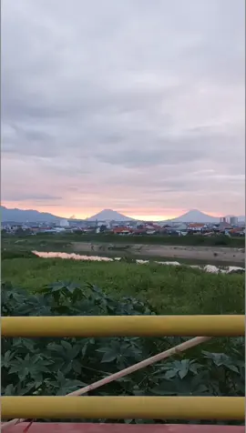 sore syahdu jembatan citarum sambirejo gayamsari semarang jawa tengah #verza #grand #cb #gl #win #tiger #megapro #honda #raw 