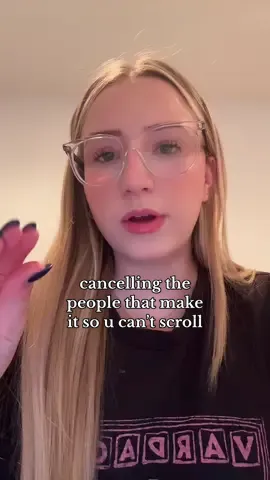 #scrollcore 🎀❤️😍💗💋🤍☁️ #fyp #foryou #scroll #glitch #cancel 