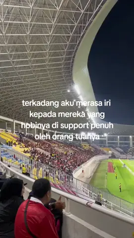orang tua ku tidak ingin aku menjadi pemain bola🙂 #bismilahfyp #lewatberanda #storybola #sadbola #ortu gak support 