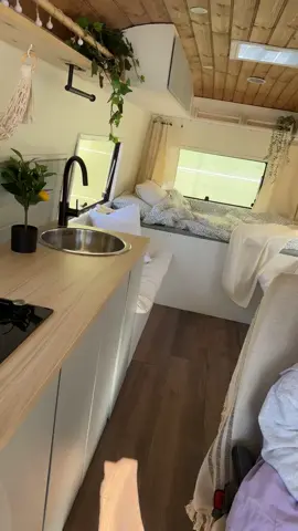 ☀️ #vanlife #vanbuild #oldschoolcamper #mercedes #mercedes608 #mercedesbenz #mercedes608d #mercedesvario #vanlifetravel #Lifestyle #mercedes508 #mercedes508d #mercedescamper #campervan 