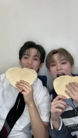 °˖✧˚ʚPpeongtwigi or Smoothie? ♡ɞ˚✧˖° #MARK #CHENLE #NCTDREAM #Smoothie #NCTDREAM_Smoothie