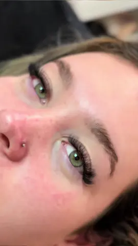 perfect 8d volume ❤️‍🔥 SOO FLUFFY!!  #lashes #volumelashes #lashtech #perth  @Lash Jungle PRO 