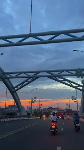 Cầu bến tượng Thái Nguyên nhớ lúc cùng nhau đi lượn qua đâyy #xuhuong #xuhuongtiktok #thainguyen #chill #ThaiNguyen #2024 