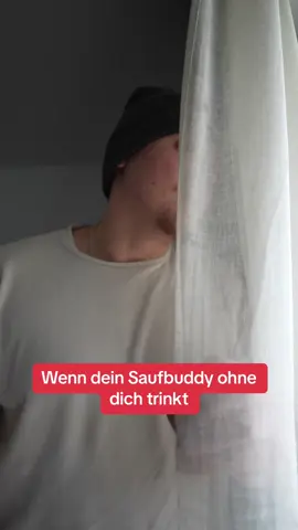 Wenn dein Saufbuddy ohne dich trinkt 😂🥹 #dorfleben #dorfkind #dieserkollege #nikolaj 