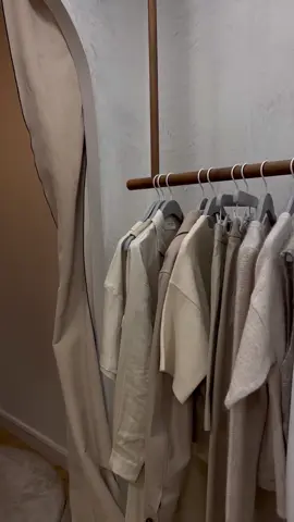 new favourite clothing shop 🤍 @basamstore #clothes #mode #shop #outfit #outfitideas #aesthetic #minimalist 