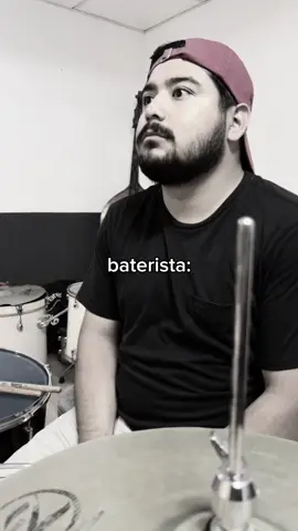 En ese momento Acho sintió el verdadero terror🫥 #band #seren #viral #humor #blink182 #music 