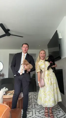 HAPPY EASTER🐣🐰🥕💐