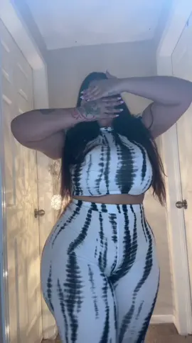 I’m so gorgeous without make up😉