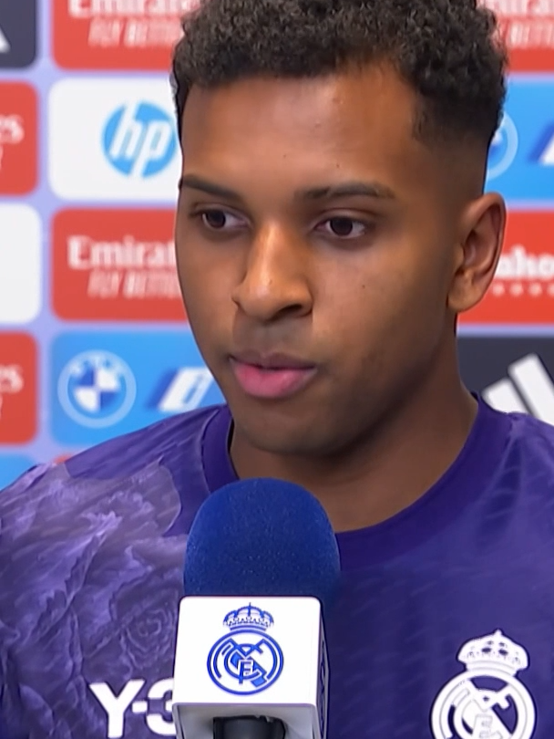 El mensaje de Rodrygo a Jaime Salom, fisio del Real Madrid que perdió a su madre hace pocos días y a quien le ha dedicado un gol 🗣️ 