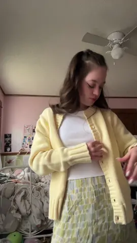 grwm for easter #fyp #fypシ゚viral #foryou #foryoupage #candy #grwm #easter #happyeaster #outfit #outfitideas #outfitinspo #OOTD #OOTD 