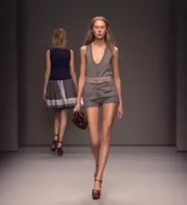 Colette Pechekhonova for miu miu ss02 #colettepechekhonova #2000smodels #2000s #miumiu #2002 