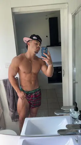 Bathroom aesthetics #GymTok #fyp #gym #motivation 