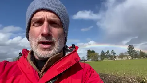 Andy Lincoln has a special message to the fans! Don’t miss him tonight on the finale of #TheOnesWhoLive on AMC!