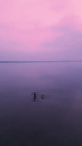 Sớm hừng đông Biển Vô Cực. Kiếm cơm….#xuhuongtiktok #matsangstudio #biểnvocucthaibinh #tháibinh_17❤️ #anhrambo 