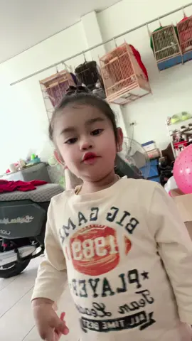 ลูกหมาแม่😛😛