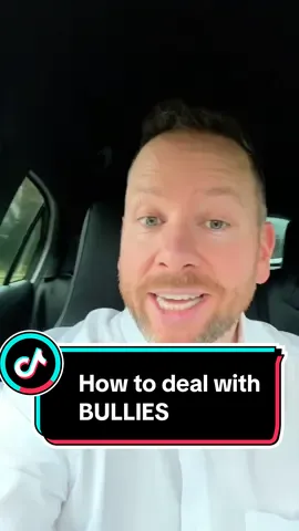 How to deal with someone who puts you down in front of others. How to deal with a bully. #howto #communication #people #lifelessons #lifehacks #bullyingawareness 