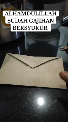 Berapa gaji TKI waiters di Brunei Darussalam??? #bruneitiktok #videoshorts #fyp #fypシ #brune #CapCut #gajitkibrunei #pejuangdolarbrunei🇧🇳 #uangbrunei #pejuangdolarbrunei🇮🇩🇧🇳 #cinematic #fypage #gajitkibruneidarussalam2024 #gajitkibrune #sorotan #pengikut #followers 