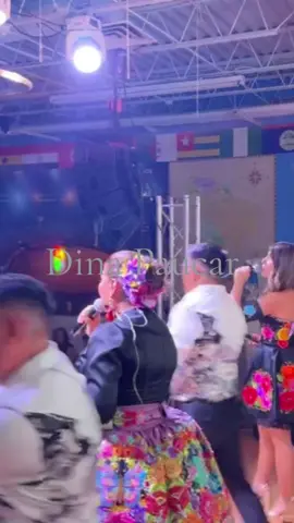 dina paucar la diosa hermosa del amor 💘 💘  turs estados Unidos 🇺🇲🇺🇲 #dinapaucar #dinapaucar_folklore #dinapaucar❤️🎶 #dinapaucar❤️ #foryou #primicia #fypシ #soniamorales #usa #peruanosenusa🇺🇸🇵🇪 