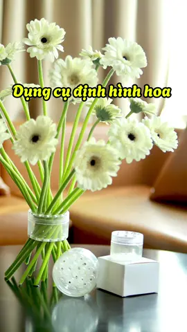 Cắm hoa chưa bao giờ dễ đến thế chị em ơi #cắmhoa #dụngcụcắmhoa #địnhhìnhdánghoa #bìnhhoa #tiệmcủanhàgờ #bìnhhoanhàgờ 