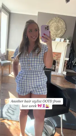 Hair stylist OOTD #hairstylist #hairstylistootd #fitcheck 