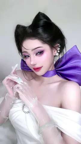 Thần thái đỉnh vỡi ❤💯 #douyin抖音 #bienhinh #makeupbienhinh #makeup #cosplay #makeupdouyin #makeuptransition #fyp #viral #xuhuong #Goclamdep 