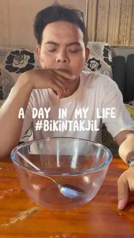 A day in my life edisi bikin takjil pake bahan utama snack sehat. #adayinmylifeindonesia #videolucu #komedi #lucu 