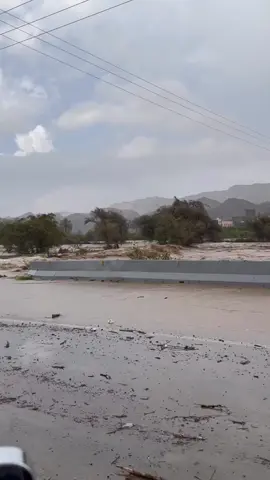 سيول بيده التاريخيه 21 رمضان #تصويري📷 #الباحة #اكسبلور #ترند #رمضانن #ماشاءالله #سيول #امطار #مالي_خلق_احط_هاشتاقات🧢 