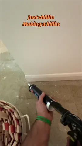 Why you mad bro, yeah i didnt fit 200sqm today, so what? Let me know how the knee replacement goes 👍🏼 #asmr #satisfying #pov #flooring 