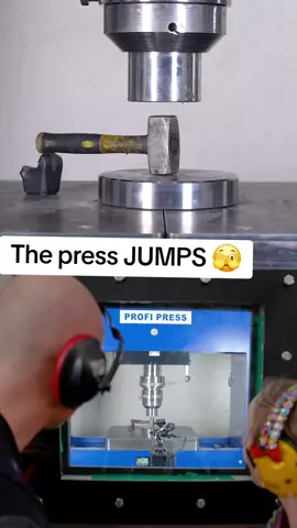 Hammer Vs. 300 Ton Hydraulic Press 😂😵‍💫 #hydraulicpress #hammer #experiment #explody 