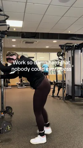 Started from the bottom now I’m here🤩 #Fitness#FitTok#gym#GymTok #sideeffectsofgym#gymstats#gymuk#gymmotivational#fitnessinspiration#fitnessjourney#femalegyminspiration  