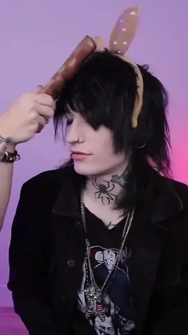 NO JOHNNIES WERE HURT IN THE MAKING OF THIS VIDEO #jakewebber #johnnieguilbert 